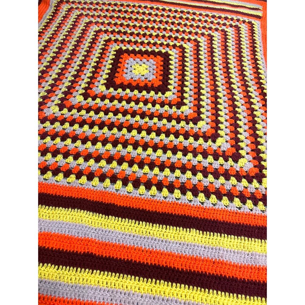 Vintage Handmade Autumn Colors Granny Square Crochet Afghan Blanket/Throw 1980s